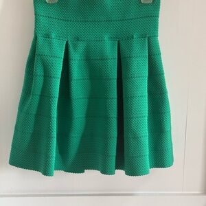 H&M Vibrant Green A-Line Skirt